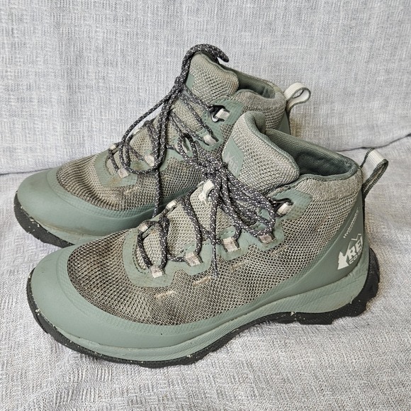 REI Womens Size 6.5  Hiking Boots Shoes - Picture 2 of 10